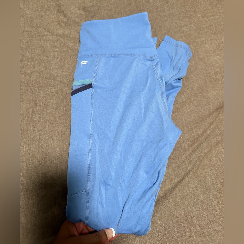 fabletics leggings w side pockets size m
